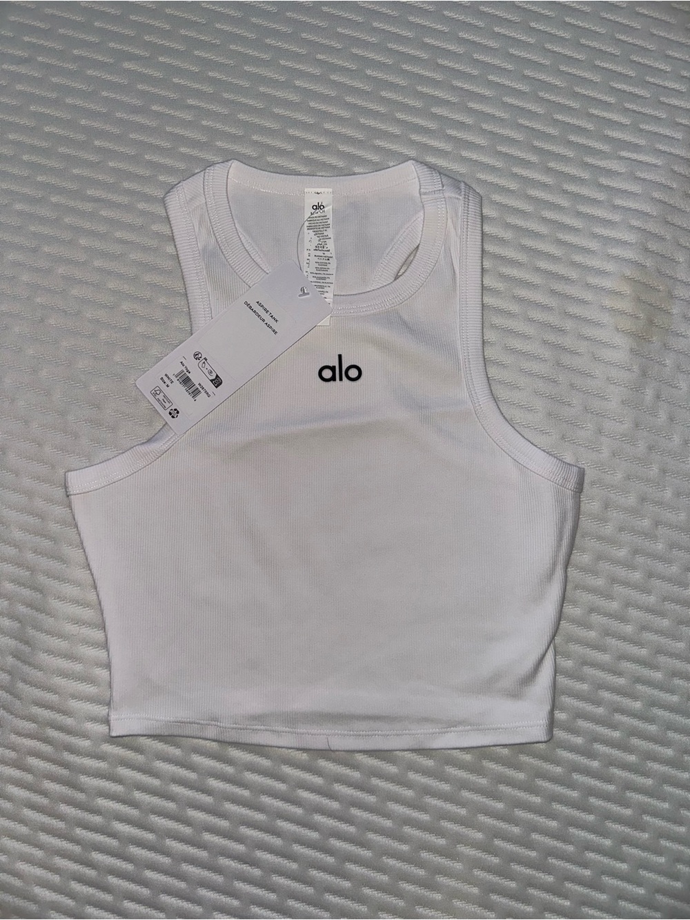 Alo Women’s White/Black Ribbed Aspire Cropped Tank